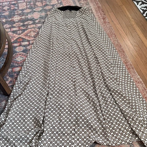 Runway Scout Maxi Dress Size 6 - Picture 8 of 10